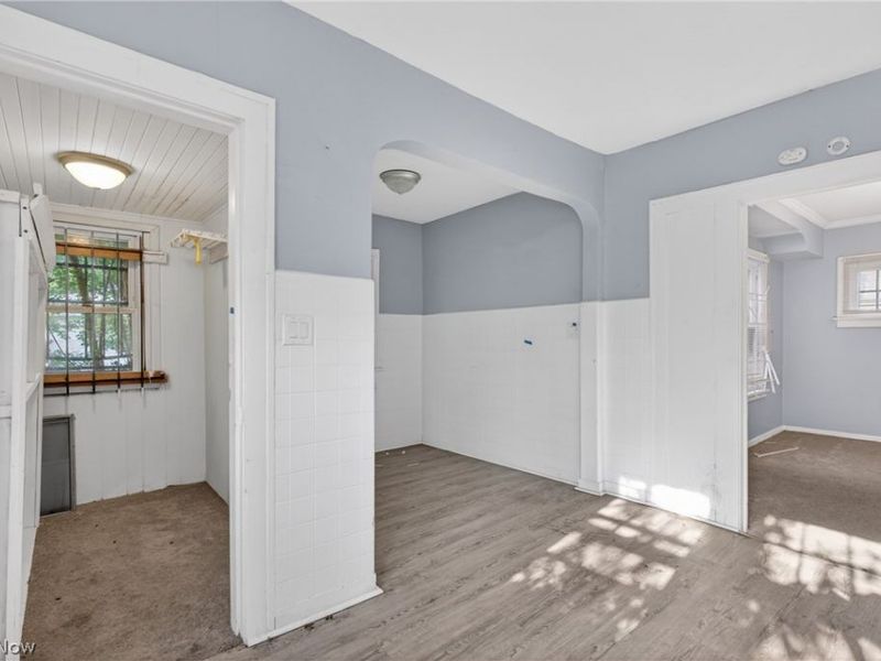 11312 Dove Avenue, Cleveland, OH 44105 Photo 6