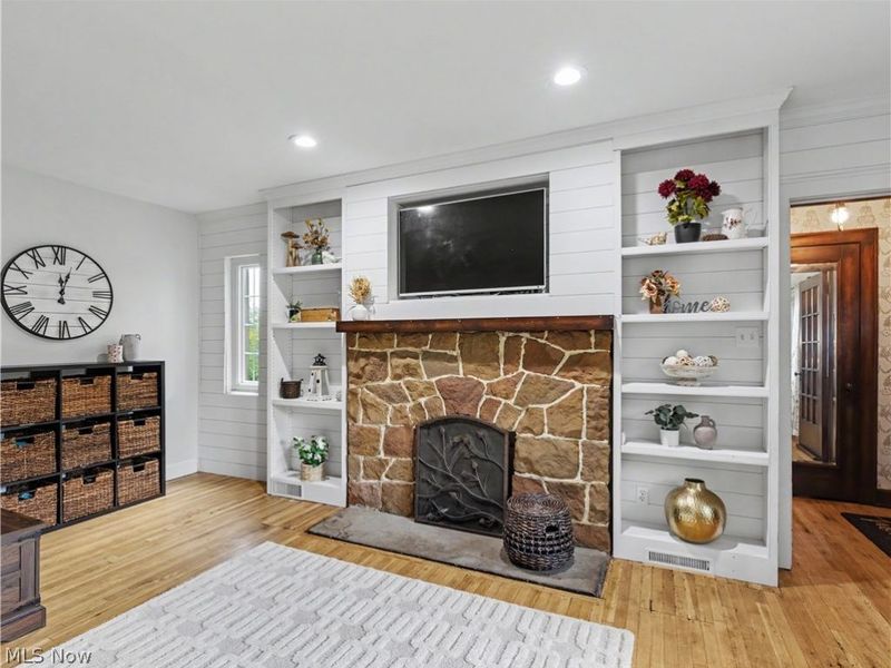 6209 Columbus Road NE, Louisville, OH 44641 Photo 14