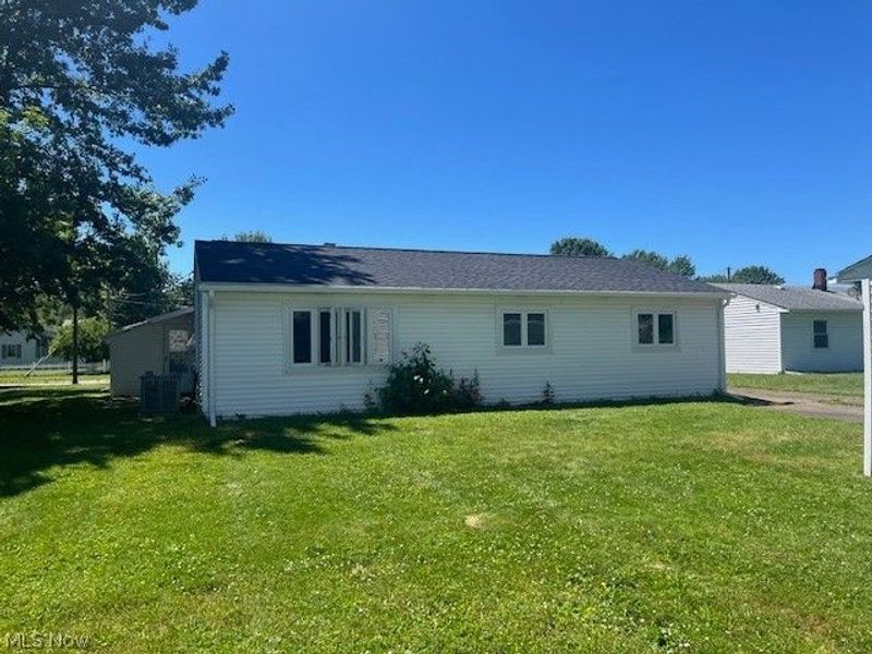 7411 Denny Drive, North Ridgeville, OH 44039 Photo 3