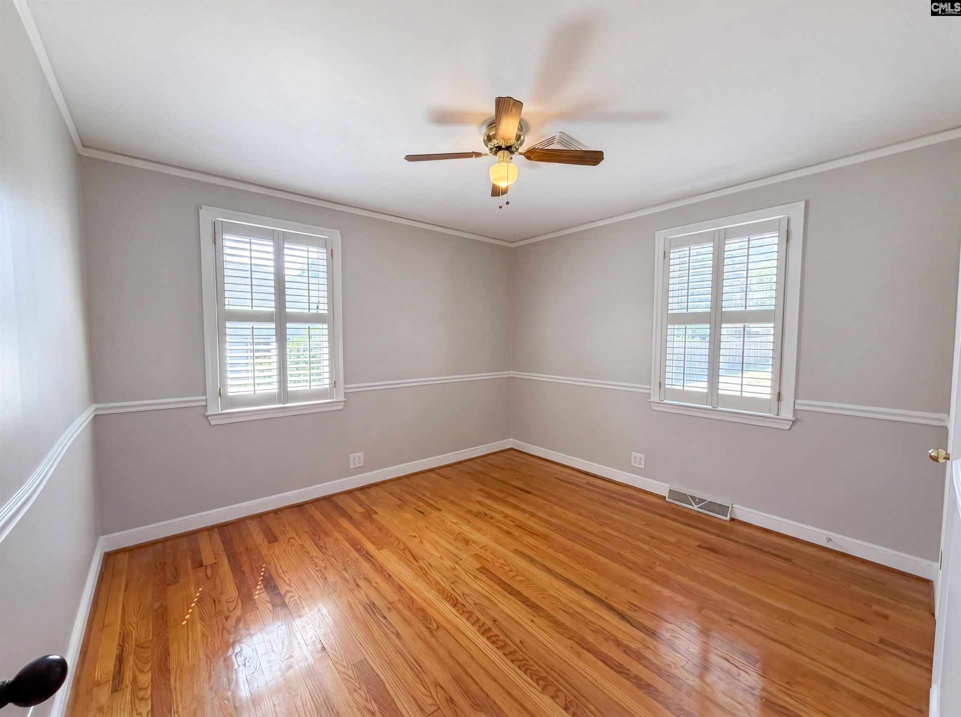 3006 Hilldale Road  Photo 11