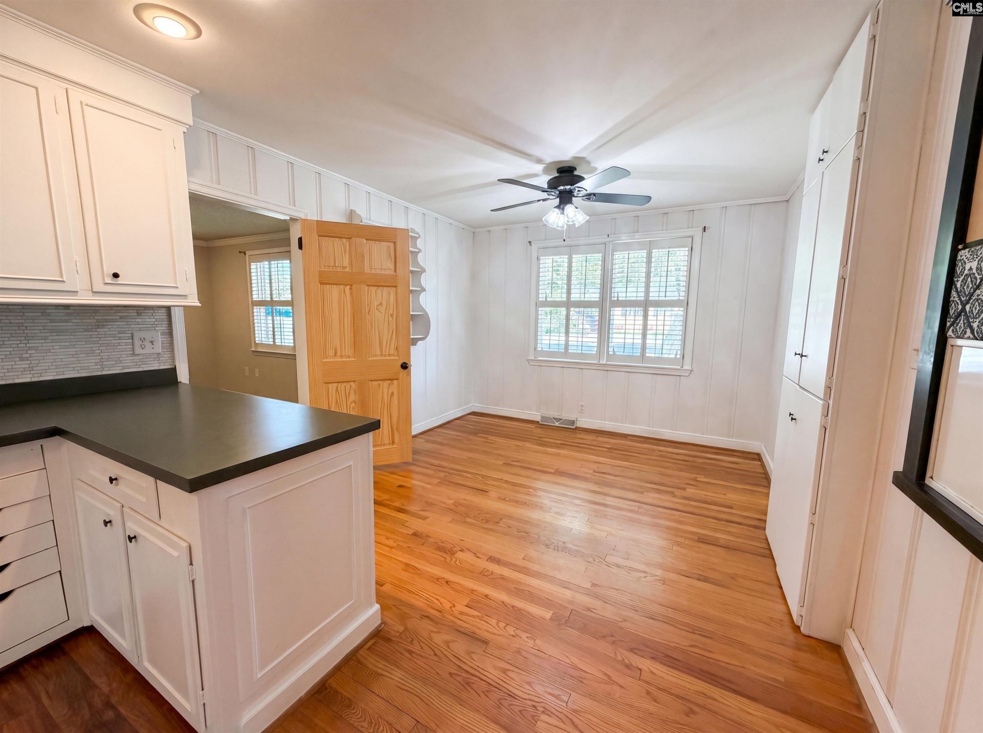 3006 Hilldale Road  Photo 6