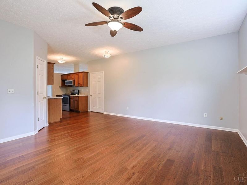 1208 Mals Way, Miamisburg, OH 45342 Photo 11