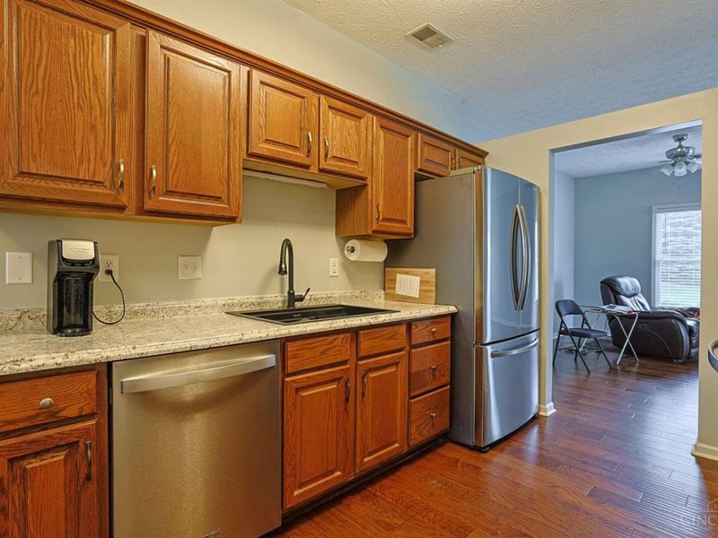 1208 Mals Way, Miamisburg, OH 45342 Photo 12