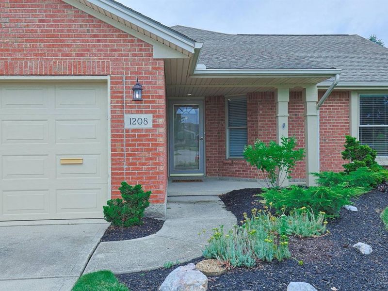 1208 Mals Way, Miamisburg, OH 45342 Photo 4