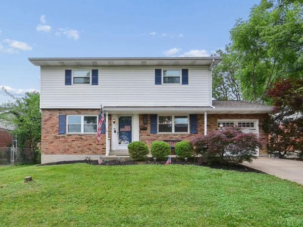 583 Stillwater Drive, Delhi Twp, OH 45238