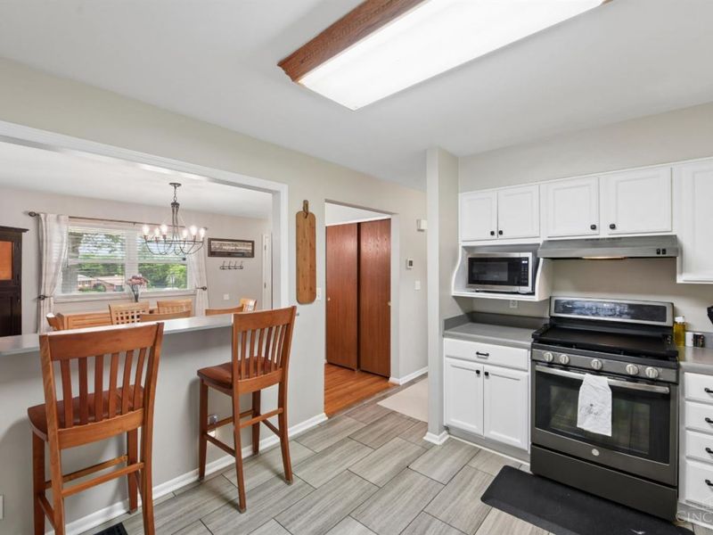 583 Stillwater Drive, Delhi Twp, OH 45238 Photo 8