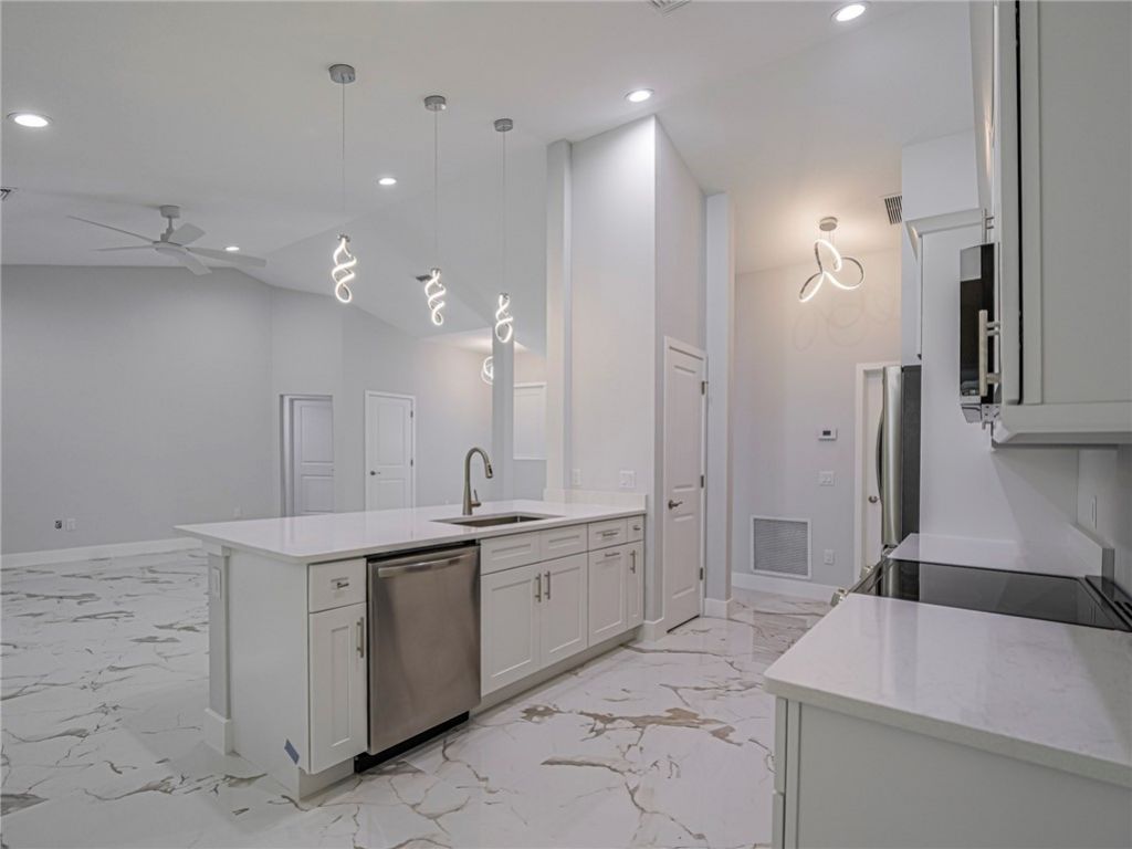 4865 61st Court, Vero Beach, FL 32967 Photo