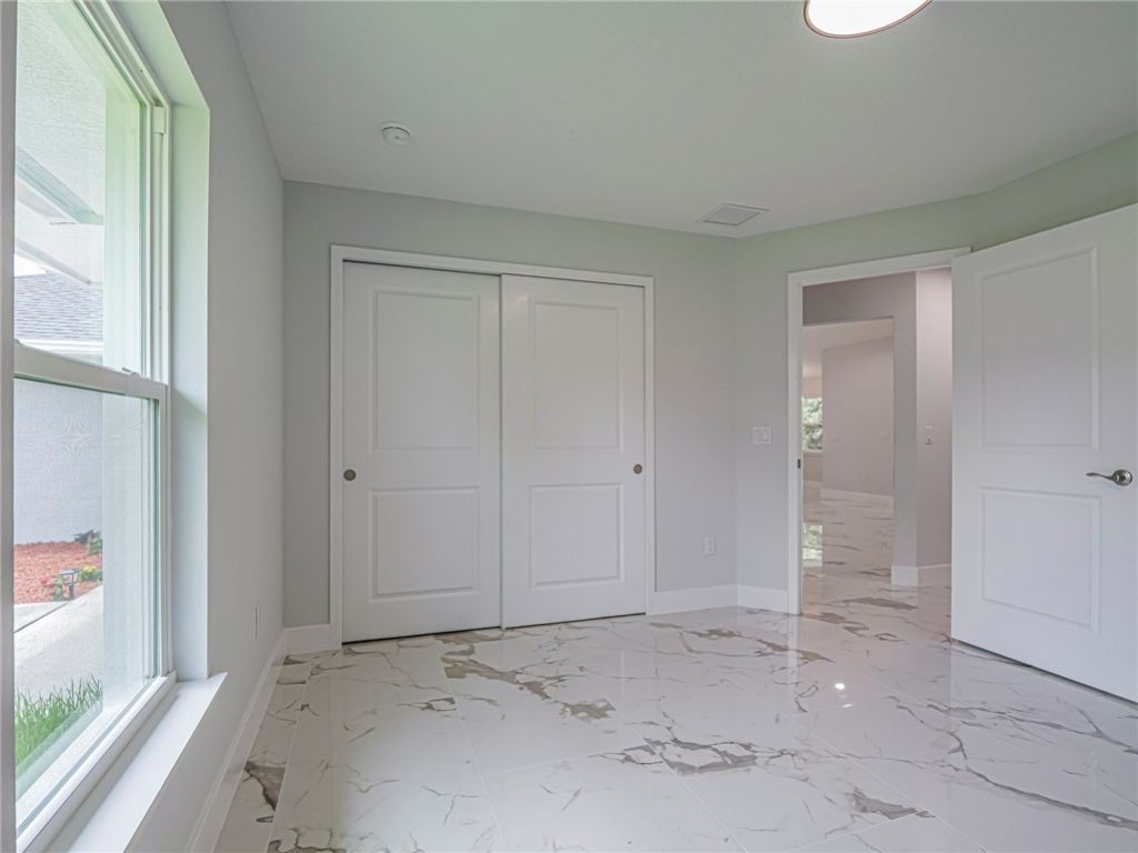 4865 61st Court, Vero Beach, FL 32967 Photo