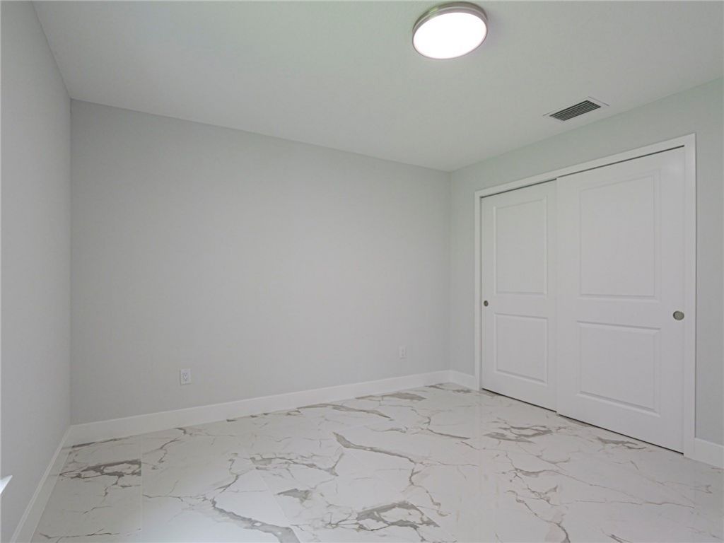 4865 61st Court, Vero Beach, FL 32967 Photo
