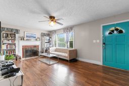 404 S Cedar Ave. photo 4