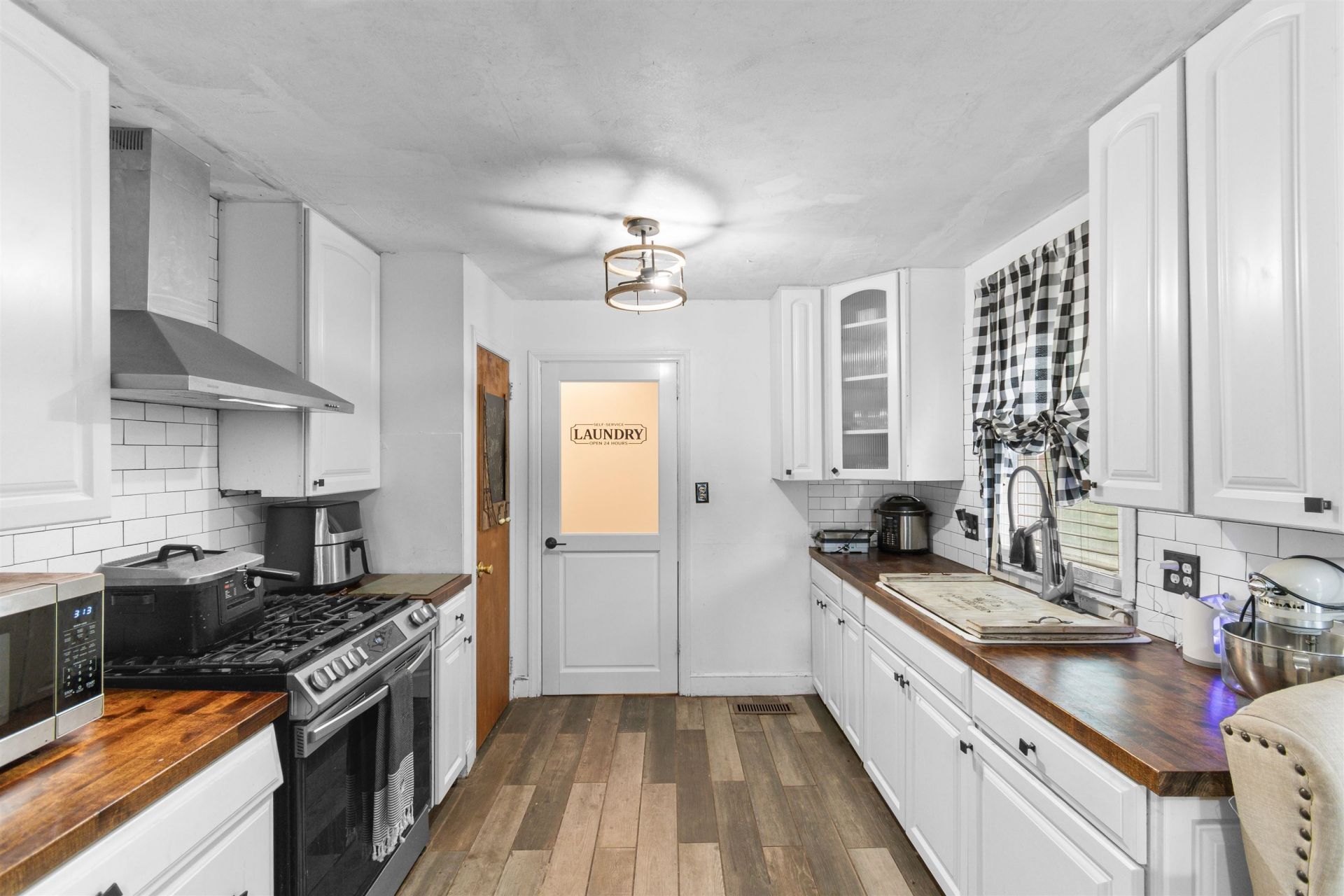 404 S Cedar Ave. Photo 9