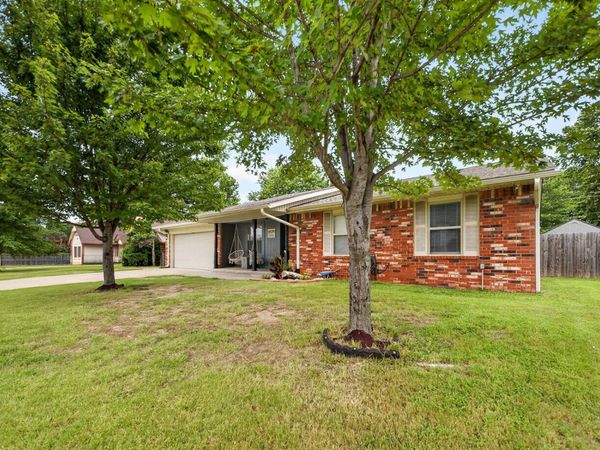 3108 W Broadway Street, Broken Arrow, OK 74012