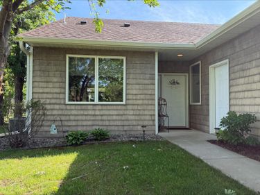 500 Shoreacres Court SW, Bemidji, MN 56601