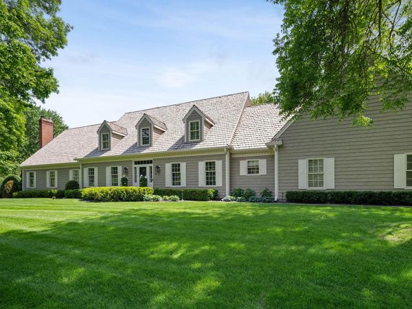 235 Hollander Road, Wayzata, MN 55391