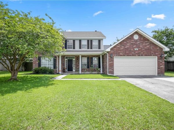 424 E REDBUD Drive, Slidell, LA 70458