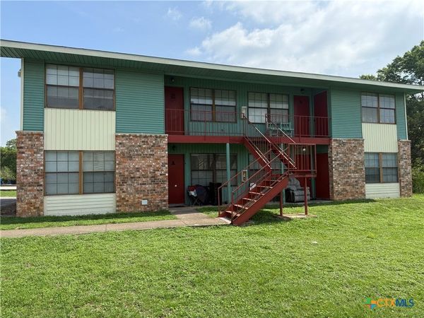 106 Lady Bird Lane , Unit B, San Marcos, TX 78666