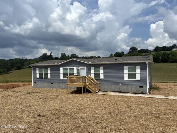 283 Thompson Rd, Madisonville, TN 37354