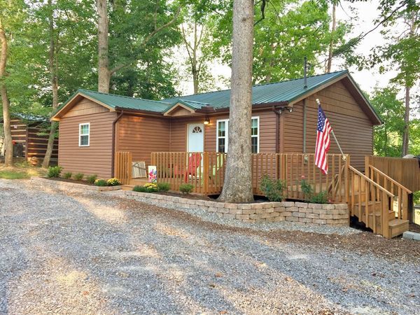 1633 Tucson Tr, Dandridge, TN 37725