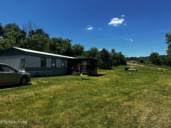 219 Cedar Ave, Luttrell, TN 37779