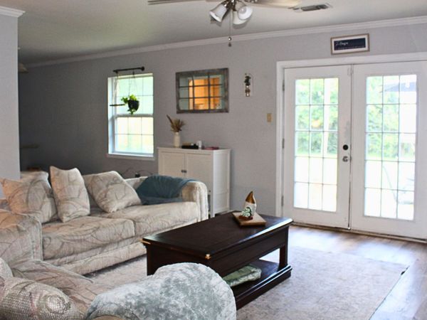 1104 Meadowbrook , DeRidder, LA 70634