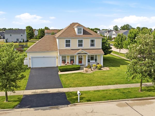 305 Shadow Wood Drive , Yorkville, IL 60560
