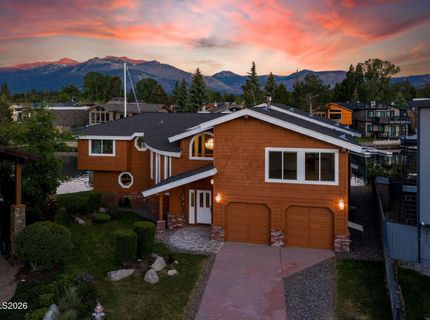 2067 Aloha Drive, South Lake Tahoe, CA 96150 Photo