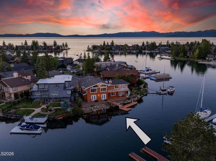 2067 Aloha Drive, South Lake Tahoe, CA 96150 Photo