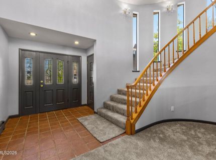 2067 Aloha Drive, South Lake Tahoe, CA 96150 Photo