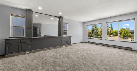 2067 Aloha Drive, South Lake Tahoe, CA 96150 Photo