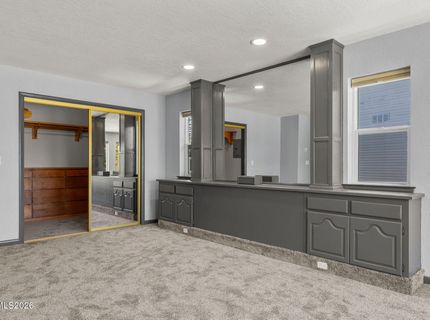 2067 Aloha Drive, South Lake Tahoe, CA 96150 Photo