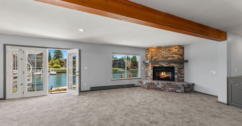 2067 Aloha Drive, South Lake Tahoe, CA 96150 Photo