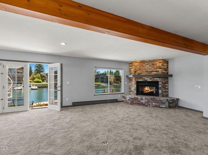 2067 Aloha Drive, South Lake Tahoe, CA 96150 Photo