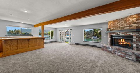 2067 Aloha Drive, South Lake Tahoe, CA 96150 Photo