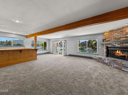 2067 Aloha Drive, South Lake Tahoe, CA 96150 Photo