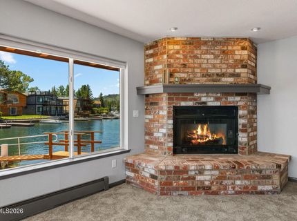 2067 Aloha Drive, South Lake Tahoe, CA 96150 Photo