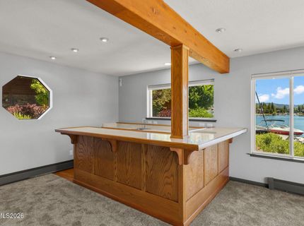 2067 Aloha Drive, South Lake Tahoe, CA 96150 Photo