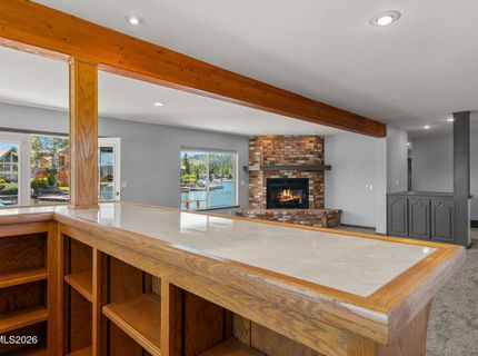 2067 Aloha Drive, South Lake Tahoe, CA 96150 Photo