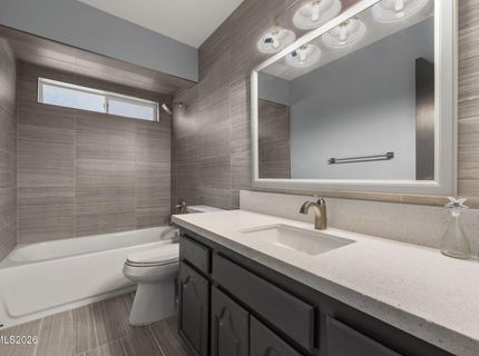 2067 Aloha Drive, South Lake Tahoe, CA 96150 Photo