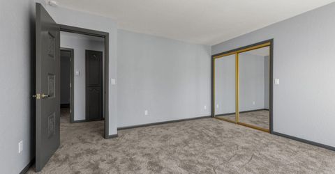 2067 Aloha Drive, South Lake Tahoe, CA 96150 Photo