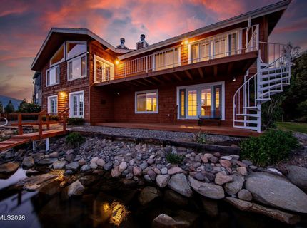 2067 Aloha Drive, South Lake Tahoe, CA 96150 Photo
