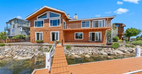 2067 Aloha Drive, South Lake Tahoe, CA 96150 Photo