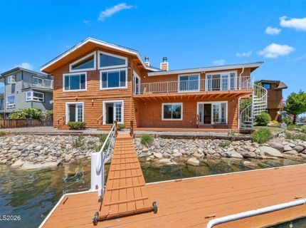 2067 Aloha Drive, South Lake Tahoe, CA 96150 Photo