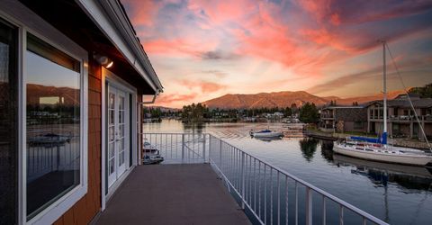 2067 Aloha Drive, South Lake Tahoe, CA 96150 Photo