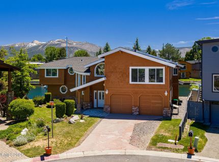 2067 Aloha Drive, South Lake Tahoe, CA 96150 Photo