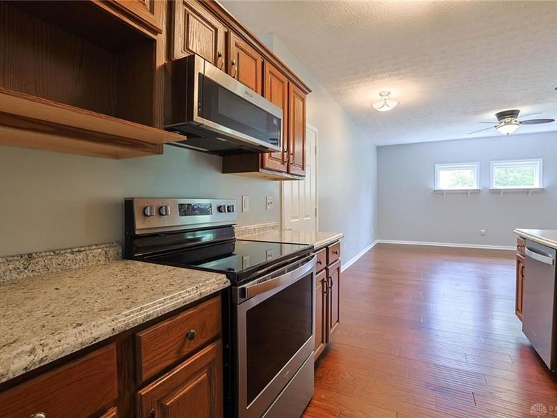 1208 Mals Way, Miamisburg, OH 45342 Photo 14