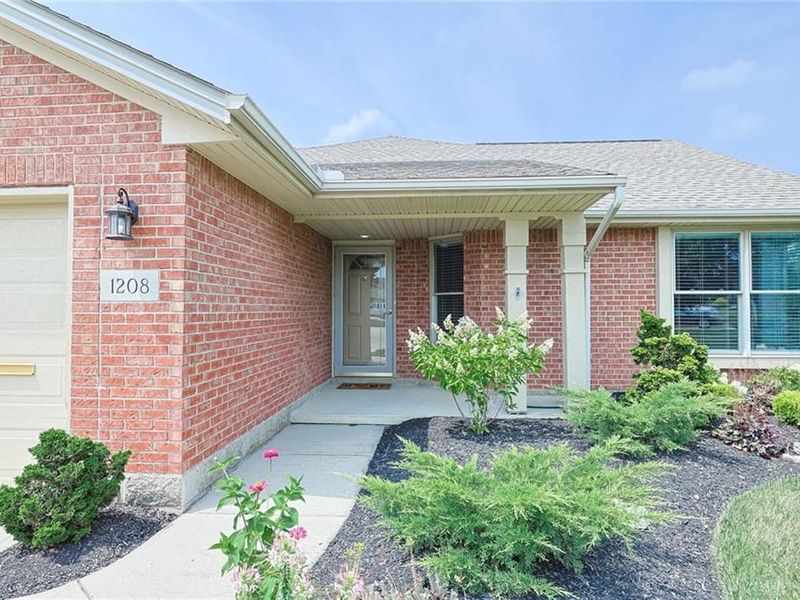 1208 Mals Way, Miamisburg, OH 45342 Photo 2