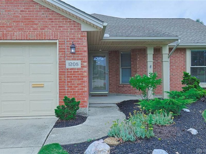 1208 Mals Way, Miamisburg, OH 45342 Photo 4