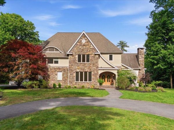 6 Cherry Tree Lane, Saratoga Springs, NY 12866