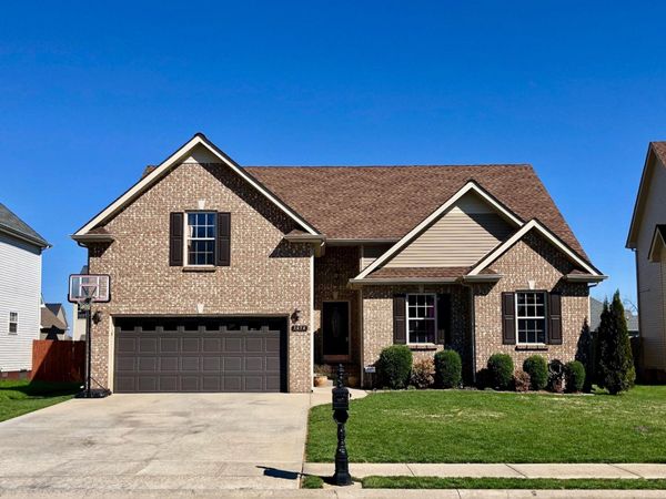 3454 Southwood Dr, Clarksville, TN 37042
