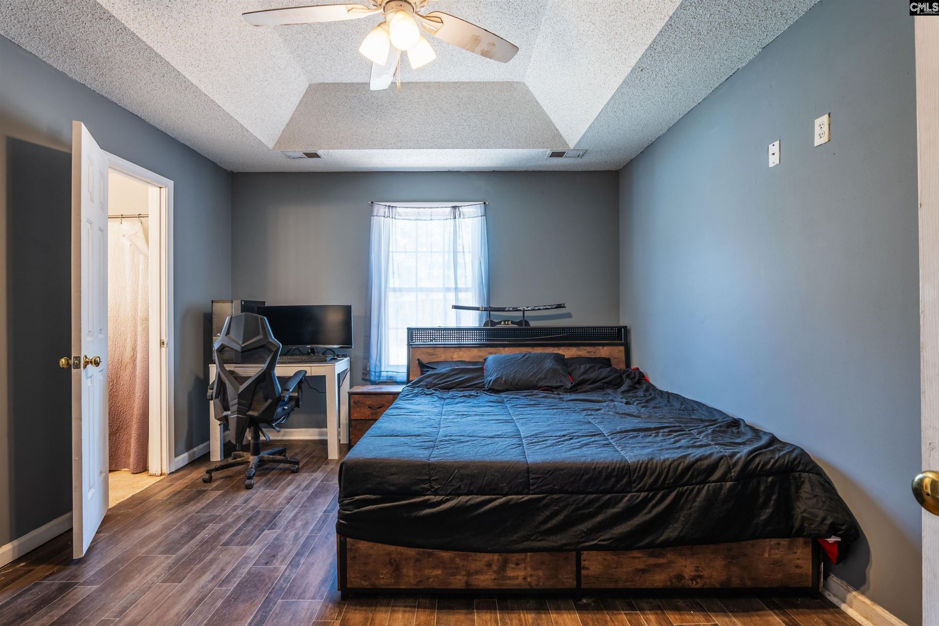128 Sandy Creek Court Photo 13